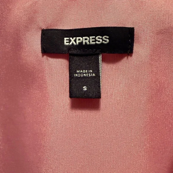 Express Blush V-Neck Wrap Blouse - Picture 2 of 3